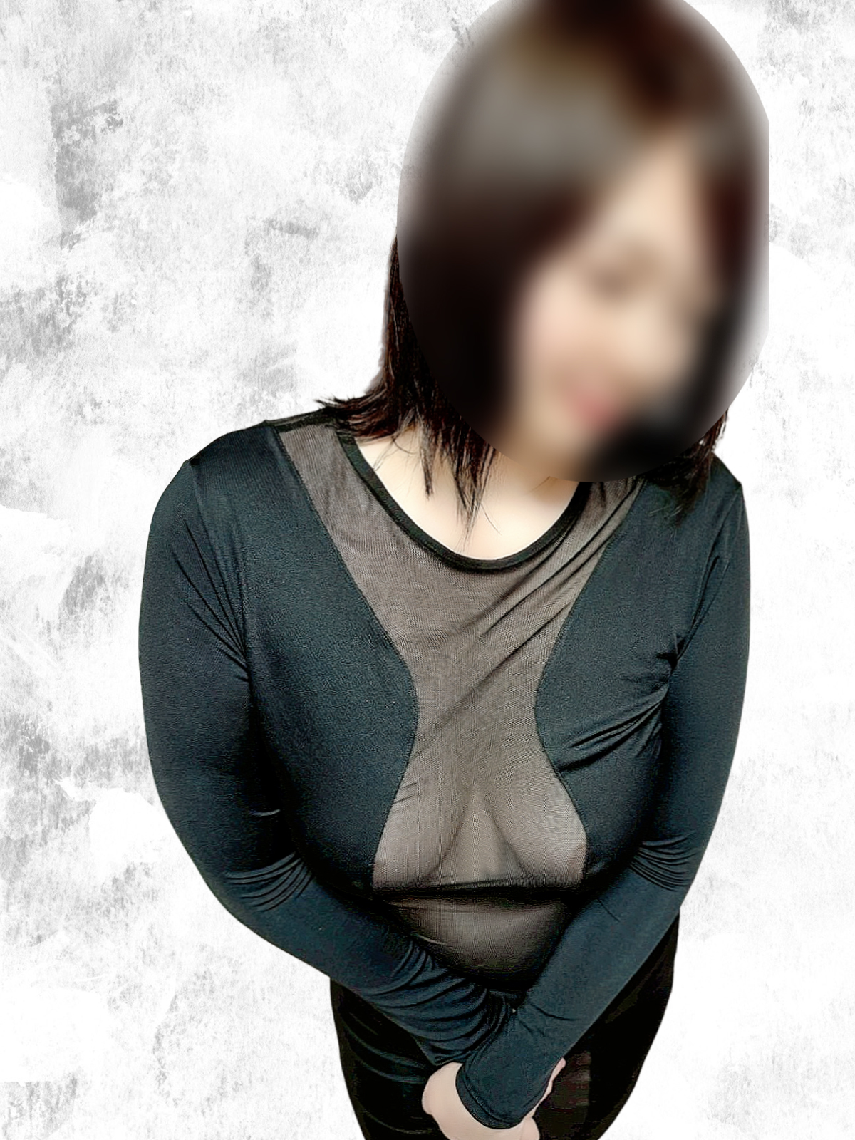 体験入店!!色白もち肌美乳エロ嬢♪